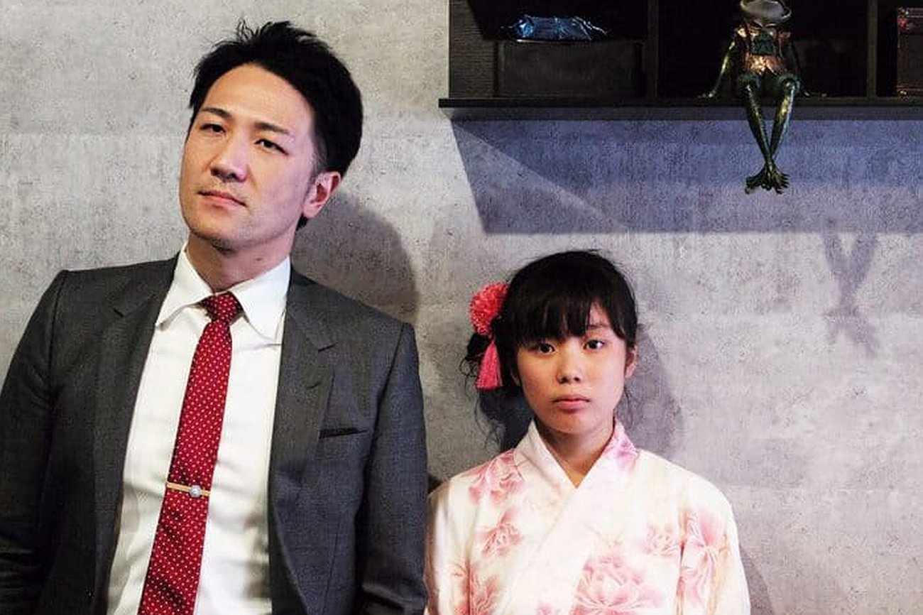 Family Romance, LLC (3): La política de los afectos en la nueva postficción de Herzog