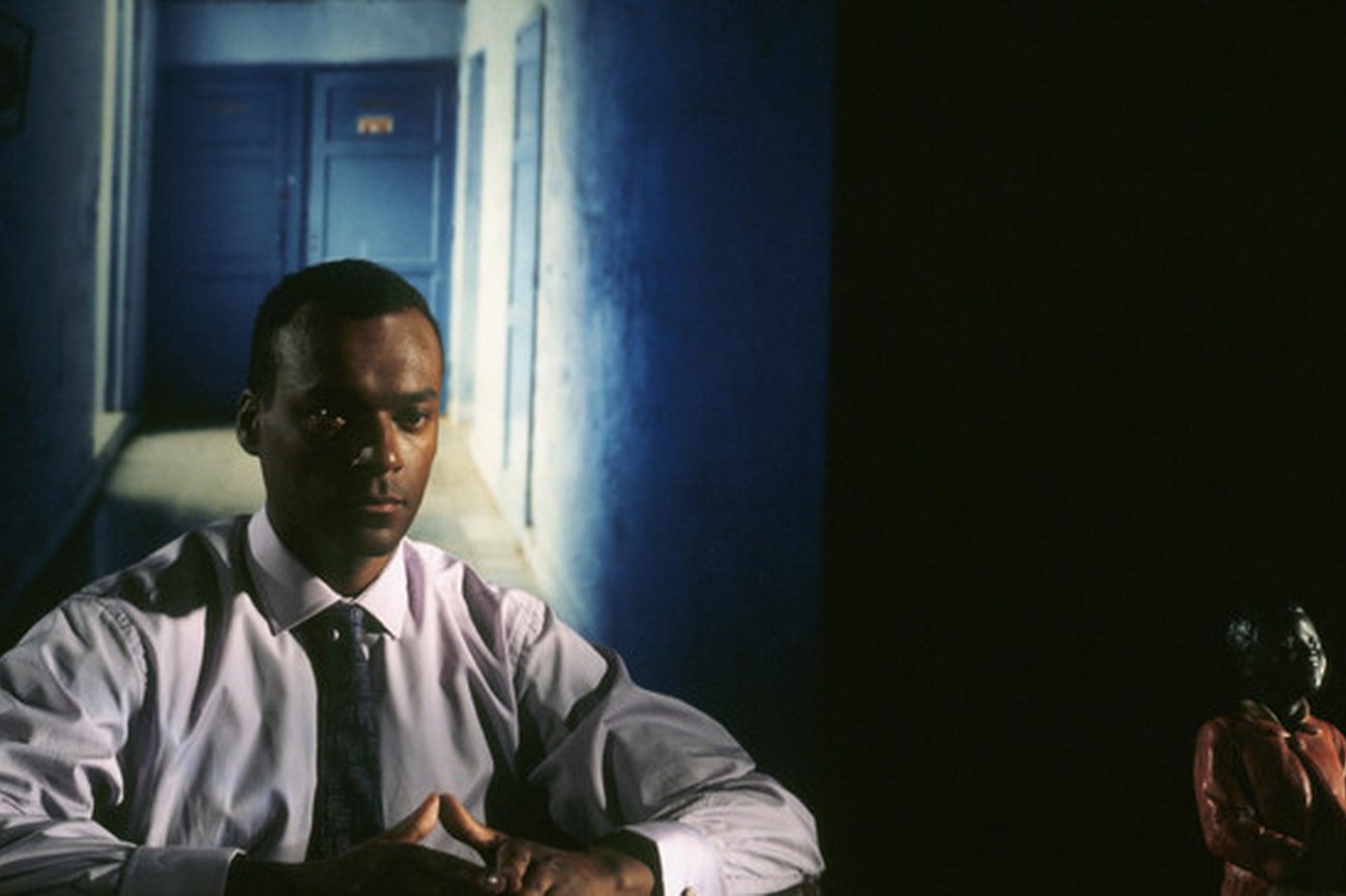 Cine en cuarentena (16): Frantz Fanon: Black Skin, White Mask. Abismos ficcionales de la experiencia vivida