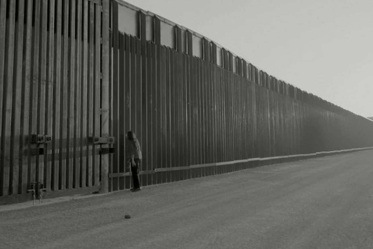 Informe XXIII FIDOCS (2): Soles Negros. La belleza de la barbarie