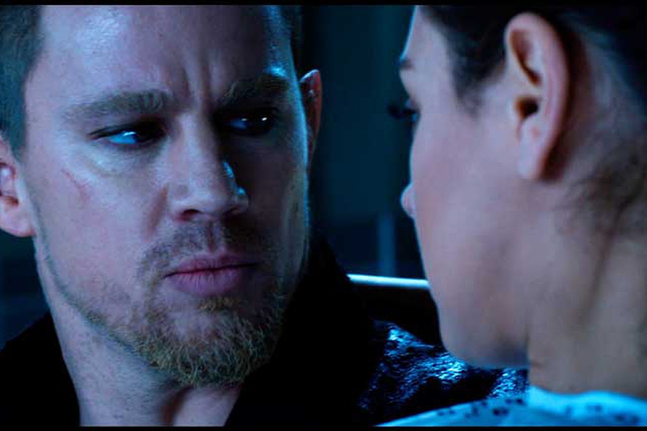 El destino de Júpiter (Lana y Andy Wachowski -Estados Unidos, 2015)