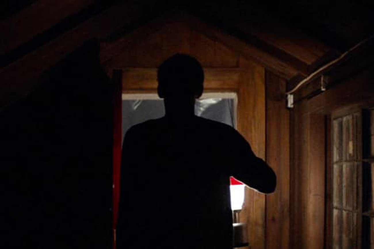Viene de noche: Vacía oscuridad