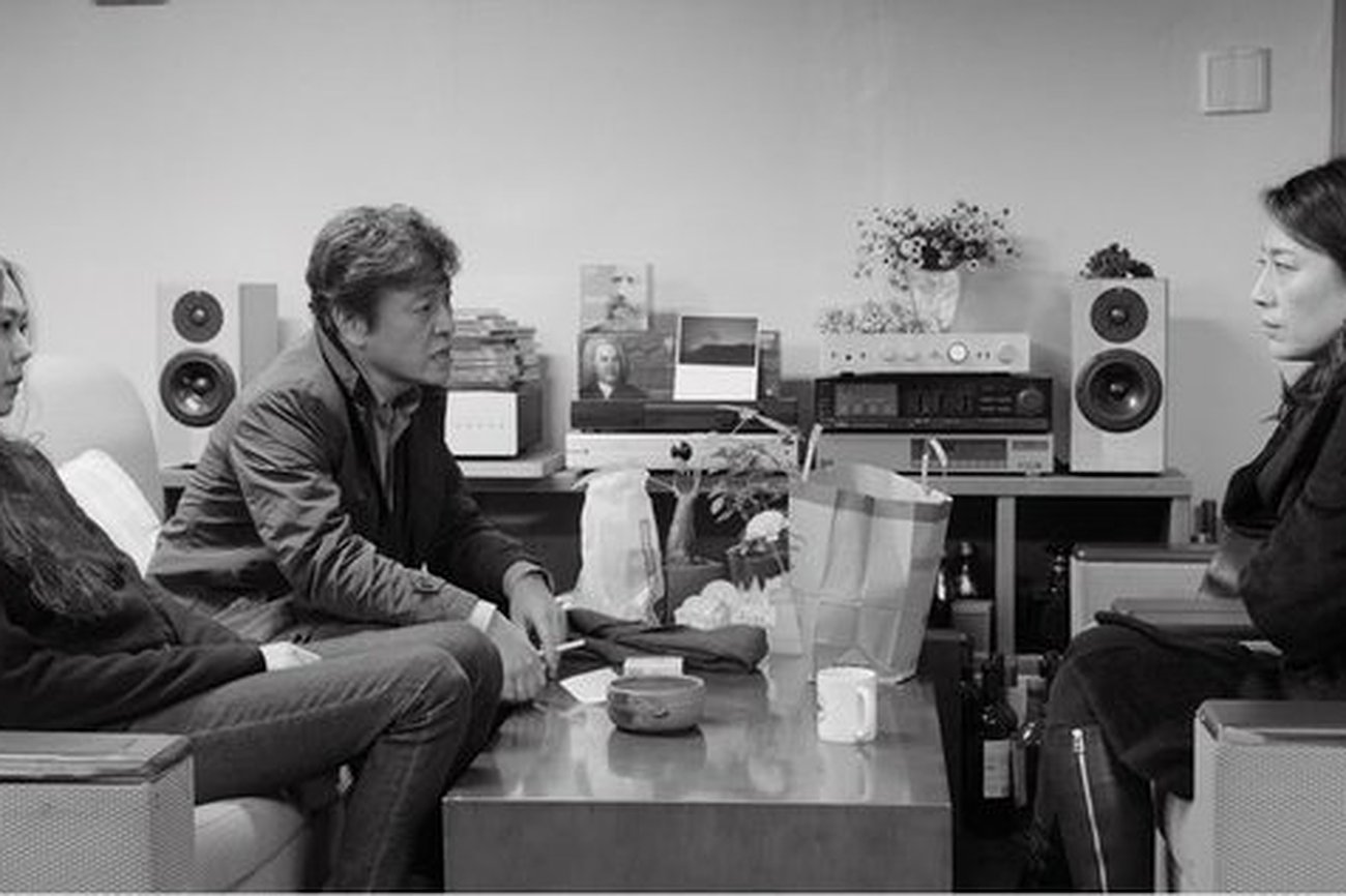Informe XXIV FicValdivia (4): Zoom y zoom back. Notas sobre Hong Sang-soo